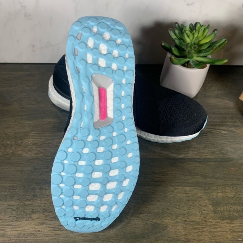 adidas UltraBOOST Slip On Black - Picture 8 of 8
